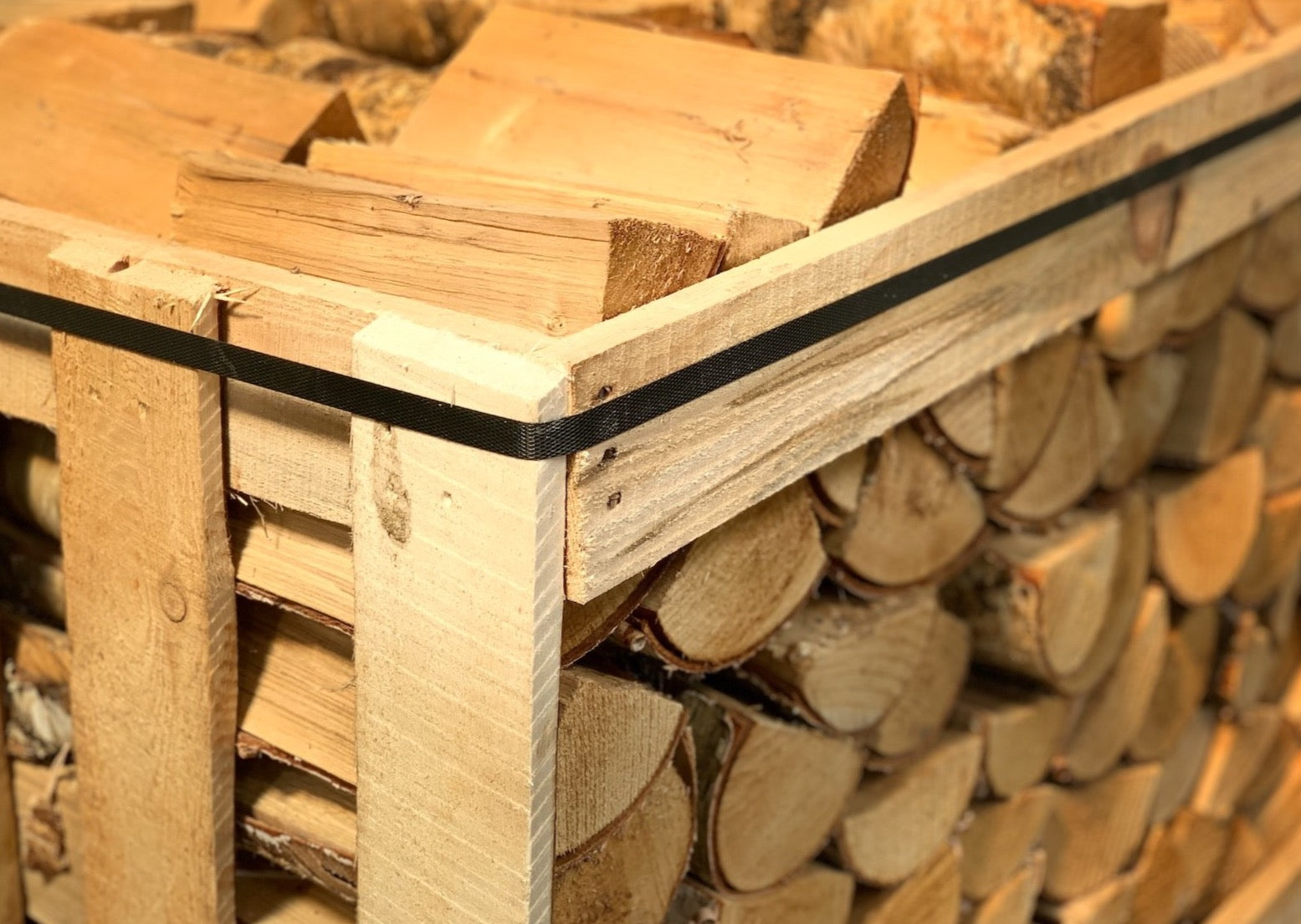 HARDWOOD MEDIUM CRATE